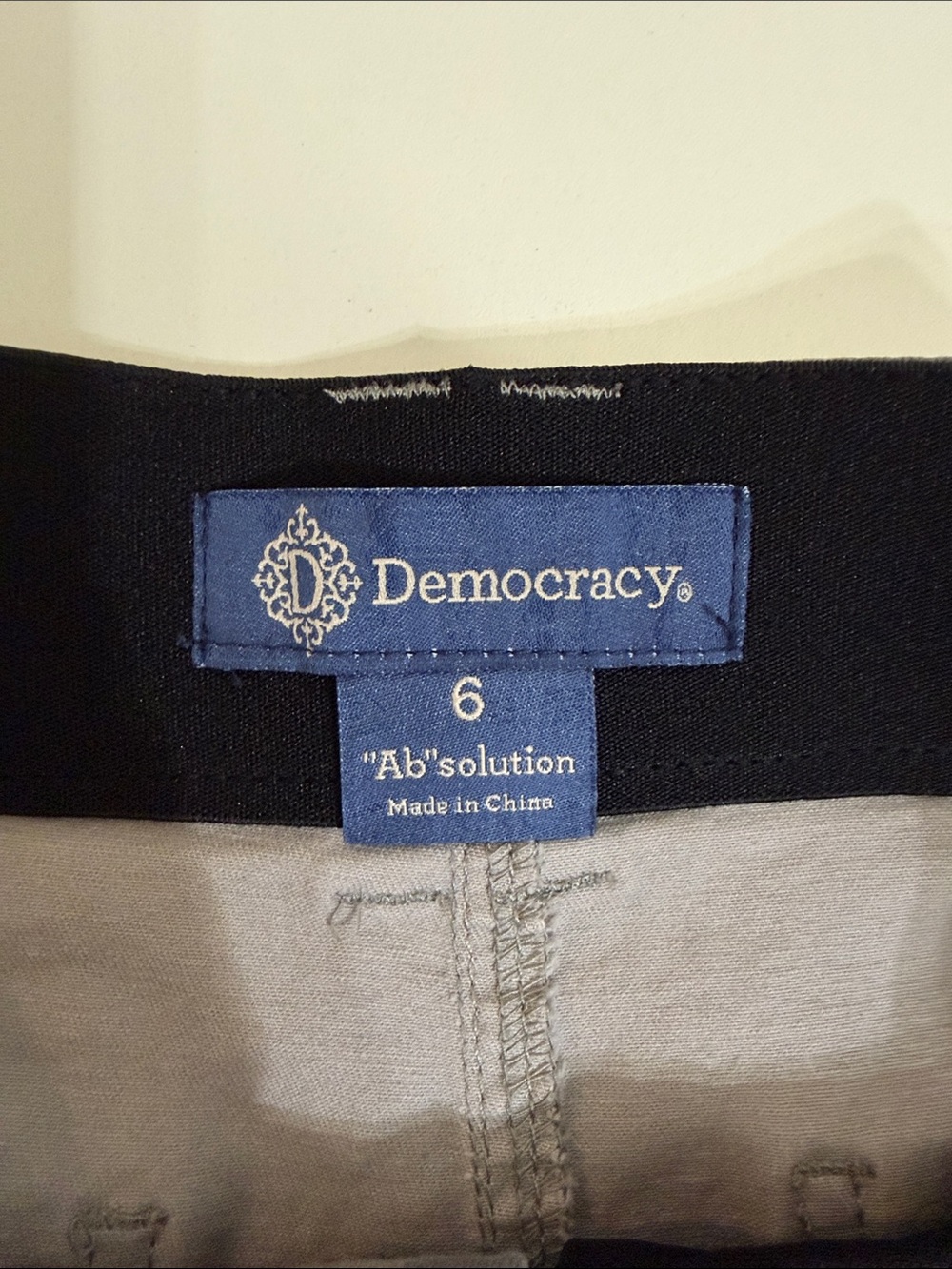 Democracy Camo Cargo Shorts - Gray - Picture 9 of 11